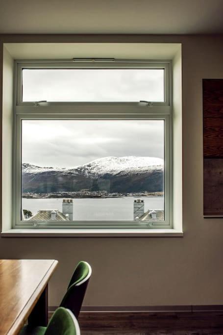 Fjord-view Apartment, 10 Min Walk To Centrum * Alesund